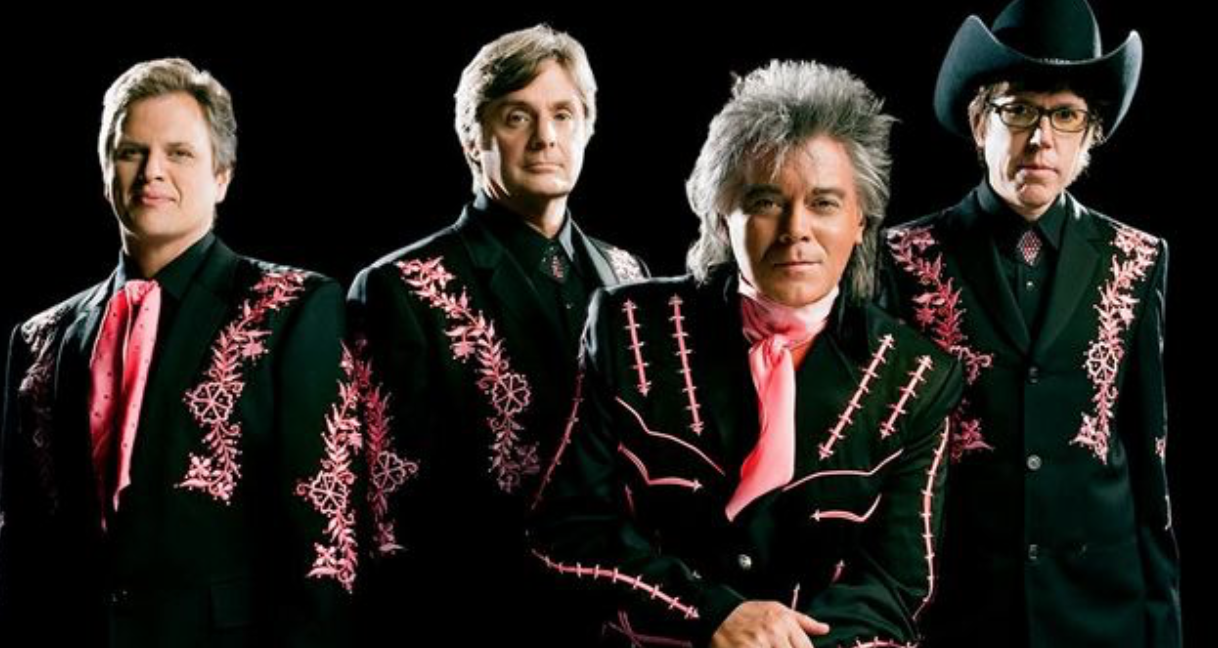 Marty Stuart and His Fabulous Superlatives [CANCELLED] at Kimo Theatre